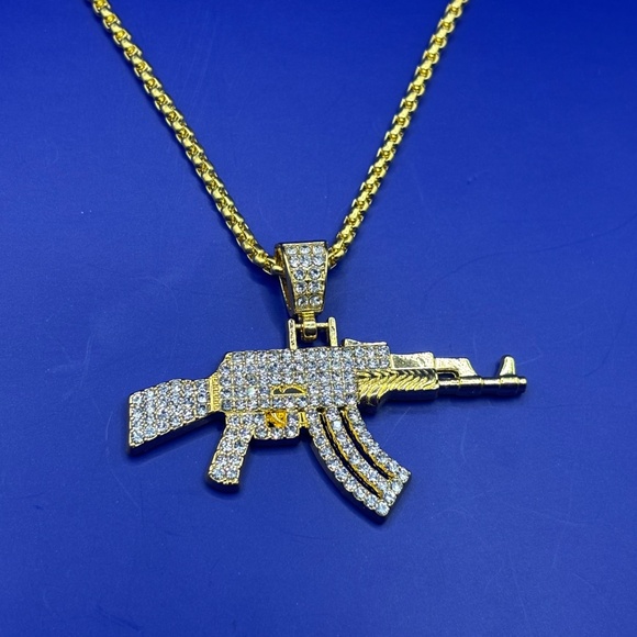 Gold plated AK-47 pendant iced out 3A CZ chain included - Picture 2 of 4